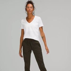 lululemon Love Vneck. Never worn!
